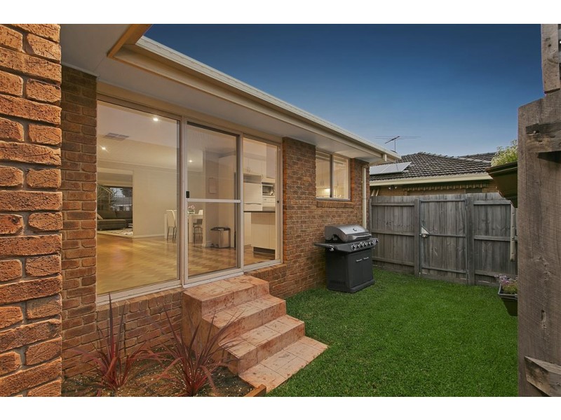 1/4 Brookland Court, Mulgrave VIC 3170