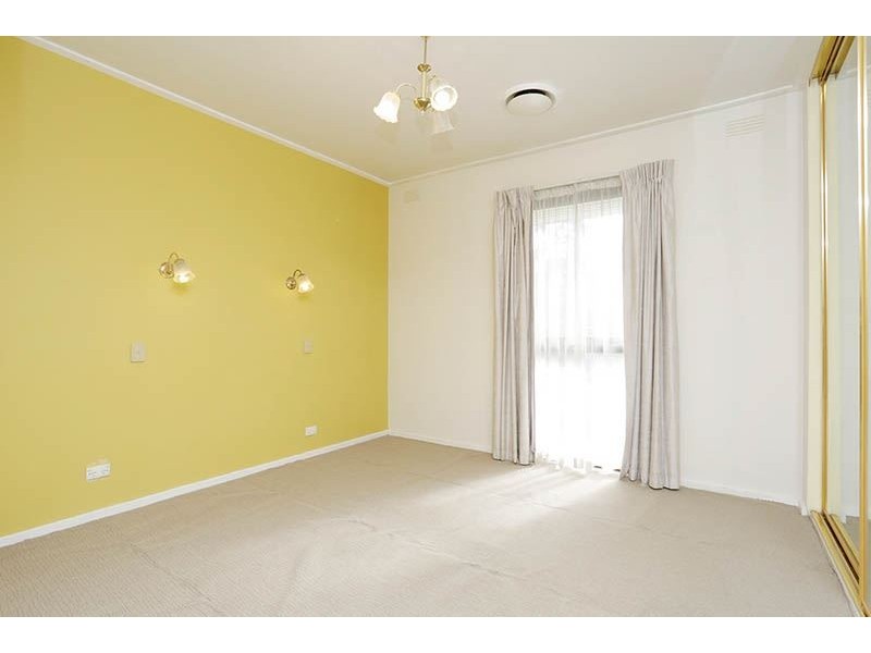 238 Gallaghers Road, Glen Waverley VIC 3150