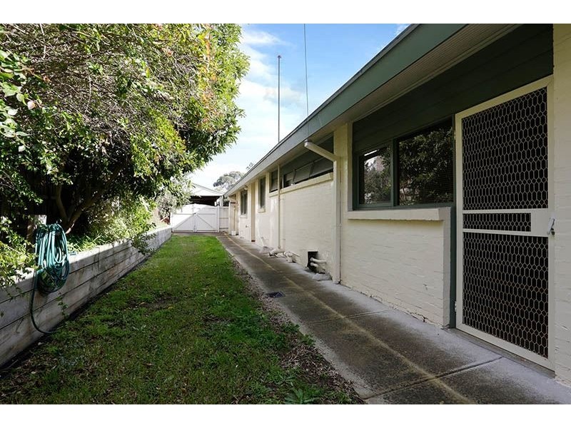 238 Gallaghers Road, Glen Waverley VIC 3150