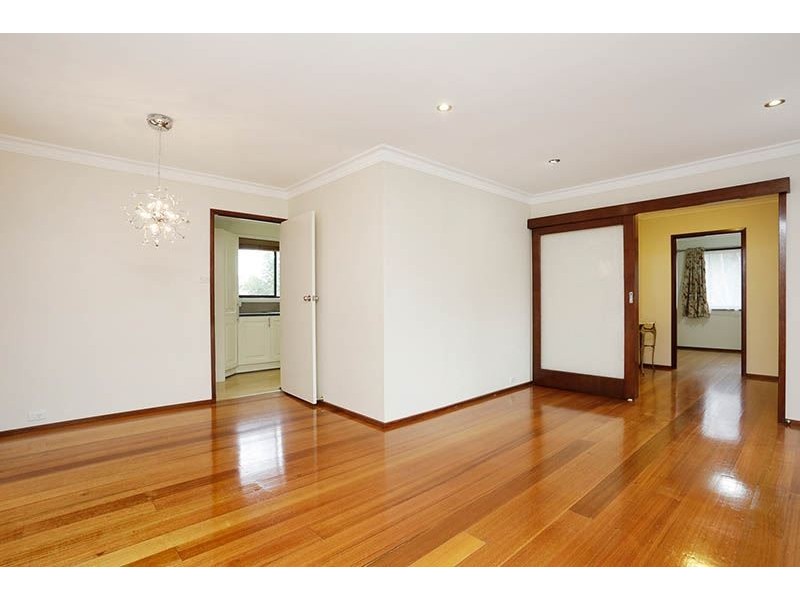 3 Stirling Road, Croydon VIC 3136