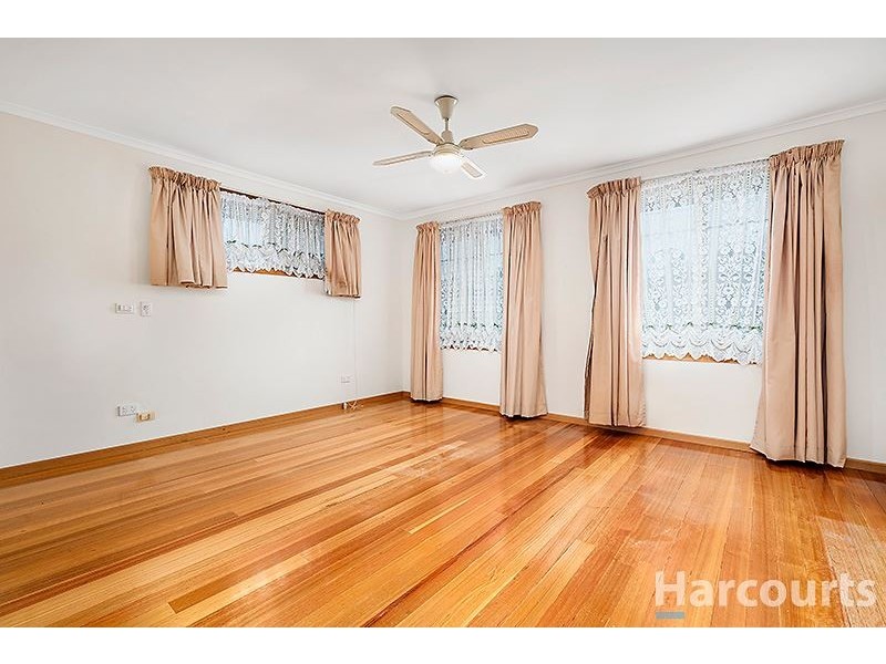 31 Jordan Grove, Glen Waverley VIC 3150
