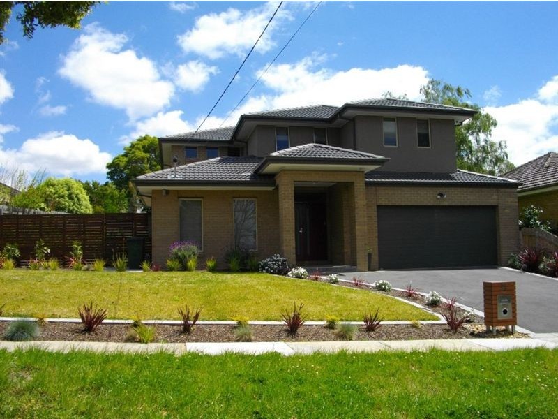 5 The Outlook, Glen Waverley VIC 3150