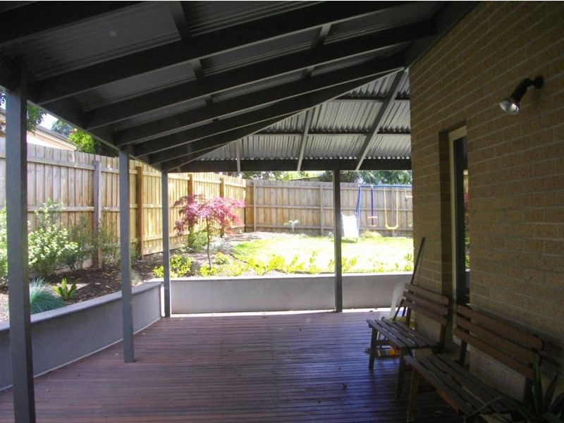 5 The Outlook, Glen Waverley VIC 3150