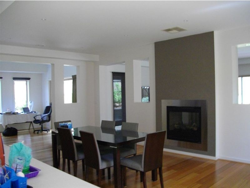 5 The Outlook, Glen Waverley VIC 3150