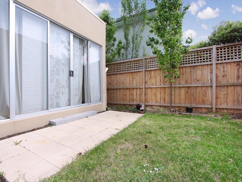 1/58 Myrtle Street, Glen Waverley VIC 3150