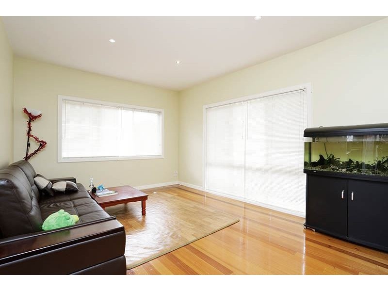 2/44 Vermont Street, Glen Waverley VIC 3150