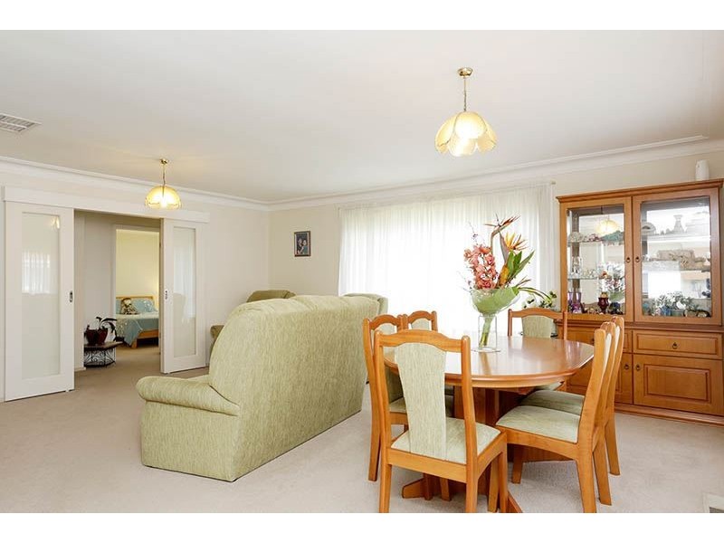 12 Large Street, Springvale VIC 3171