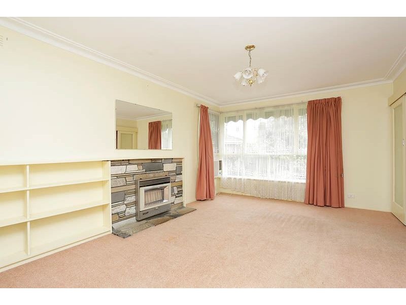 44 Delmore Crescent, Glen Waverley VIC 3150