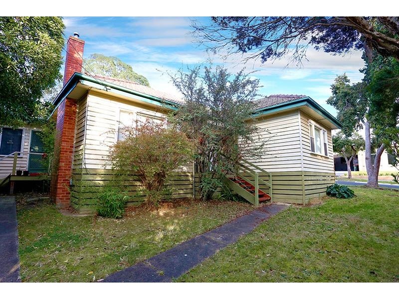 18B The Boulevard, Glen Waverley VIC 3150