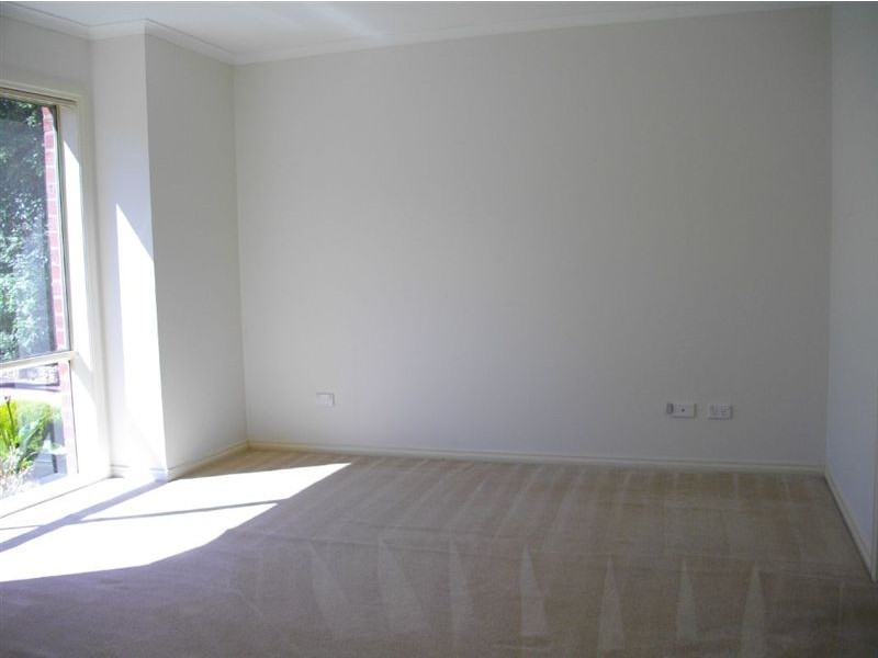 1/37 Olinda Street, Glen Waverley VIC 3150