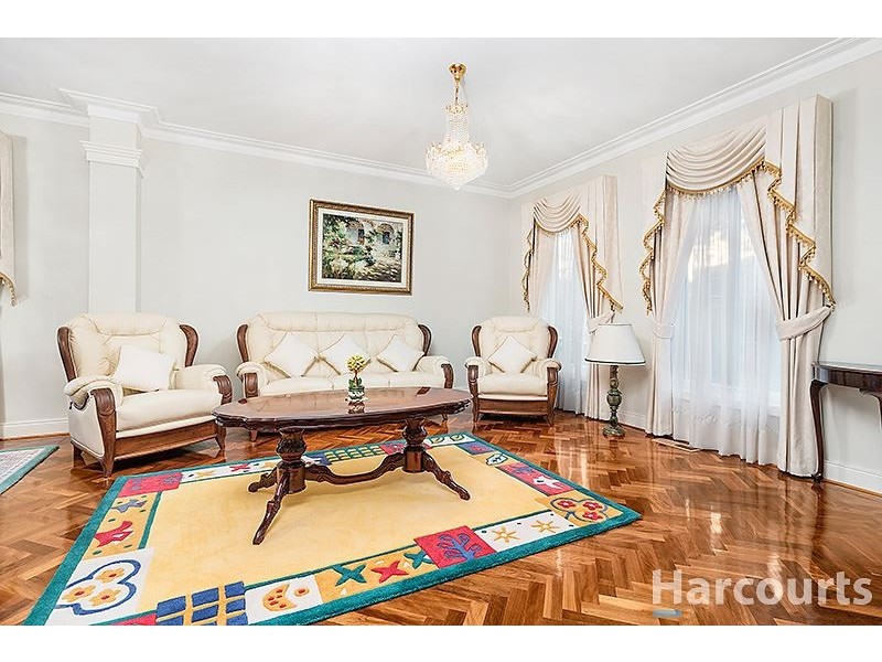 28 Crows Lane, Glen Waverley VIC 3150