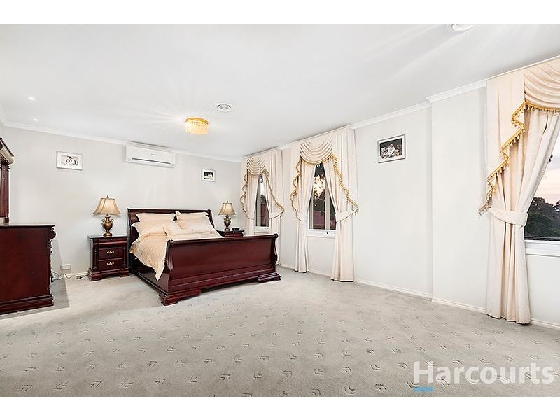 28 Crows Lane, Glen Waverley VIC 3150