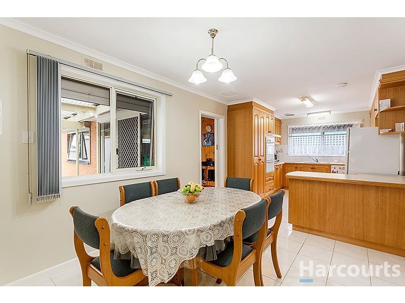 12 Sartre Court, Glen Waverley VIC 3150