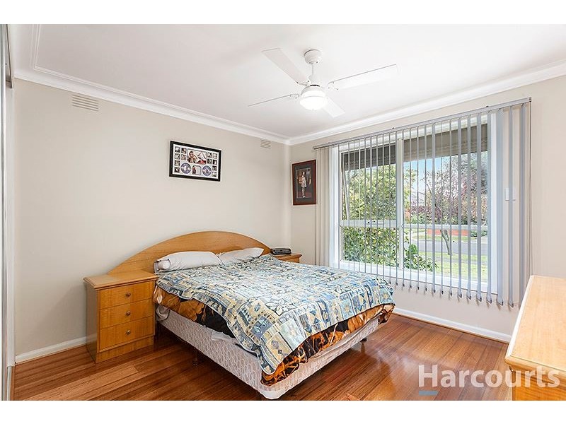 12 Sartre Court, Glen Waverley VIC 3150