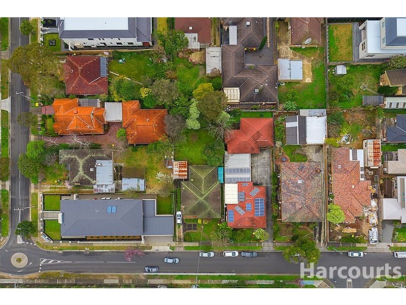 9 Wilson Road, Glen Waverley VIC 3150