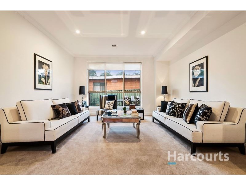 4 Arianne Road, Glen Waverley VIC 3150