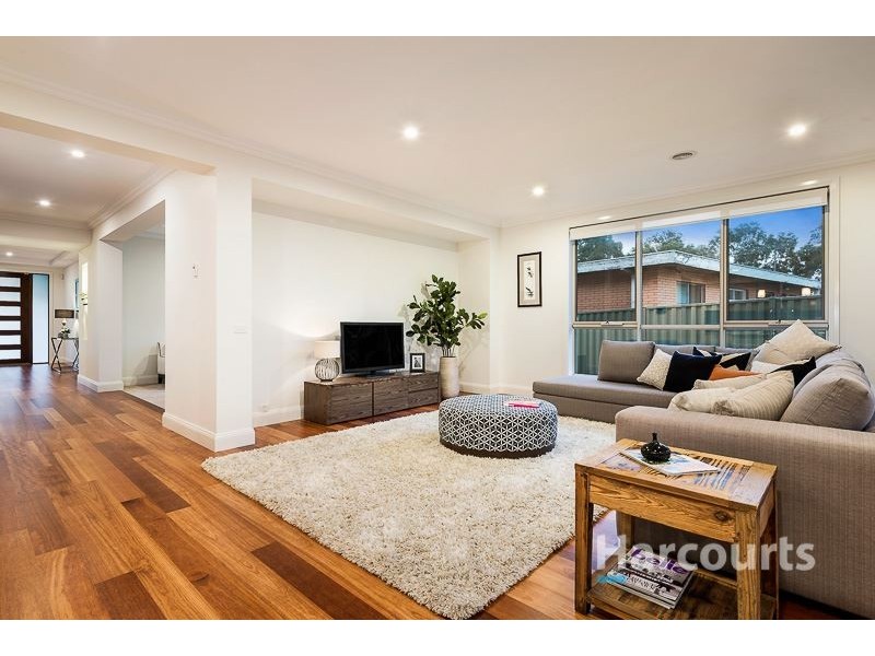 4 Arianne Road, Glen Waverley VIC 3150