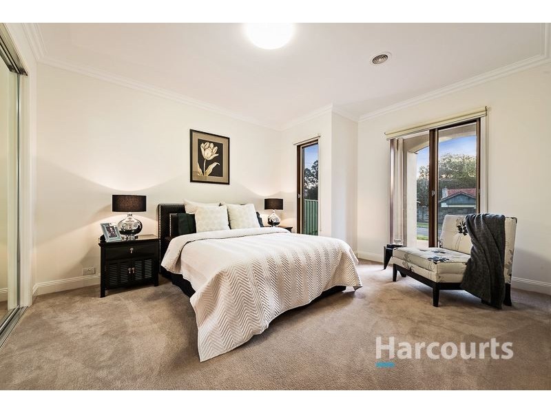4 Arianne Road, Glen Waverley VIC 3150