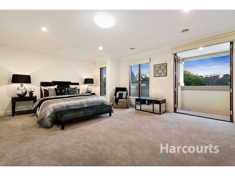 4 Arianne Road, Glen Waverley VIC 3150