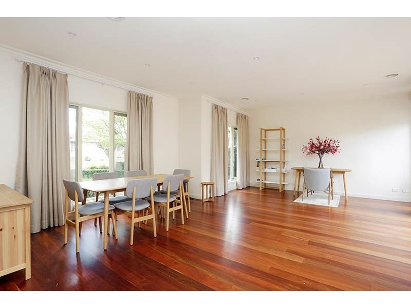 1/2 Mount Street, Glen Waverley VIC 3150