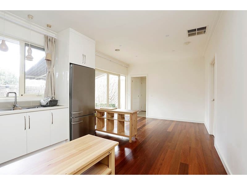 1/2 Mount Street, Glen Waverley VIC 3150