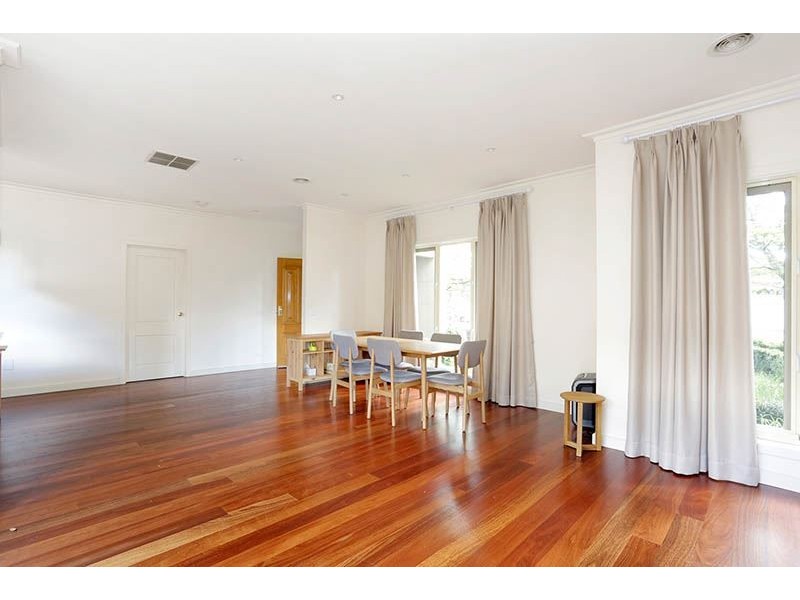 1/2 Mount Street, Glen Waverley VIC 3150