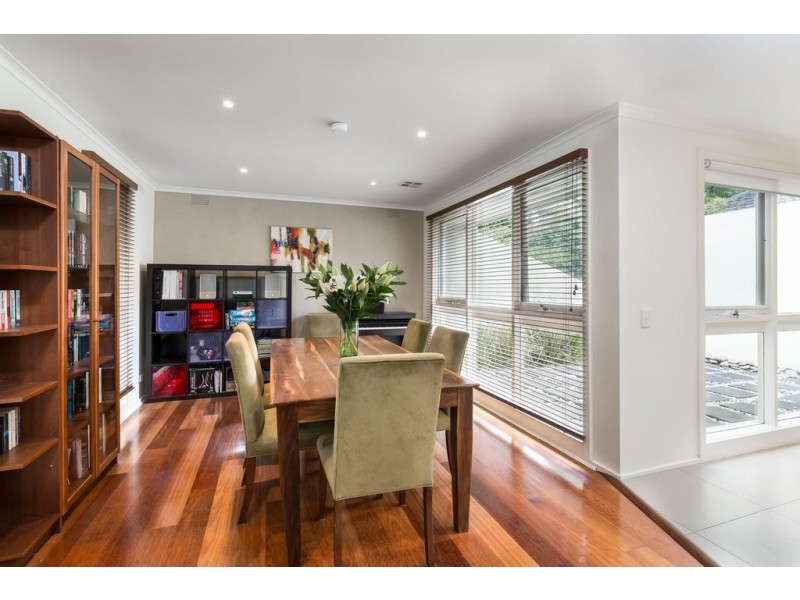 905 High Street Road, Glen Waverley VIC 3150