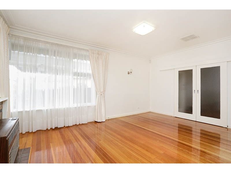 34 Sunhill Road, Mount Waverley VIC 3149