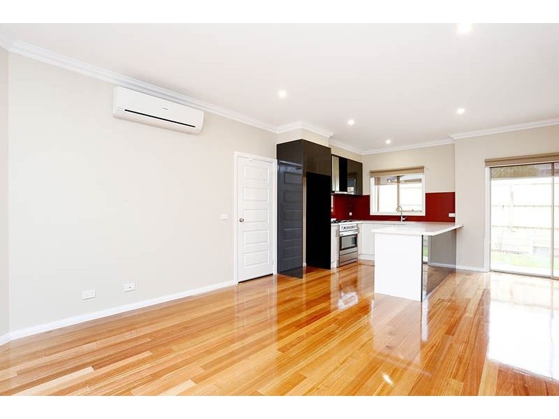 2/165 Waverley Road, Chadstone VIC 3148