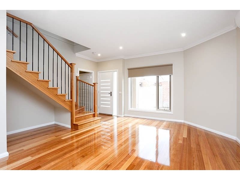 2/165 Waverley Road, Chadstone VIC 3148