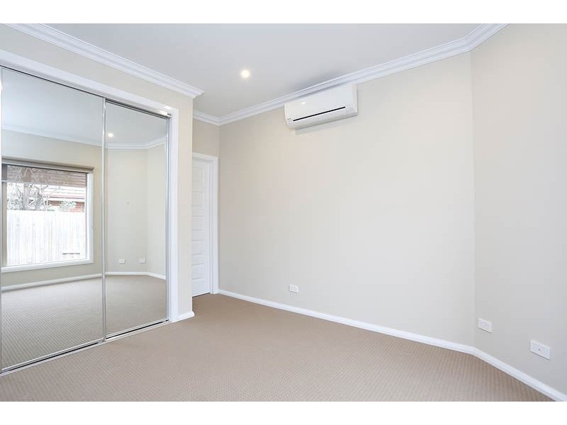 2/165 Waverley Road, Chadstone VIC 3148