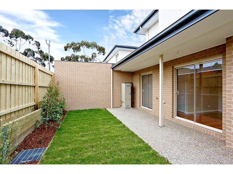 2/165 Waverley Road, Chadstone VIC 3148