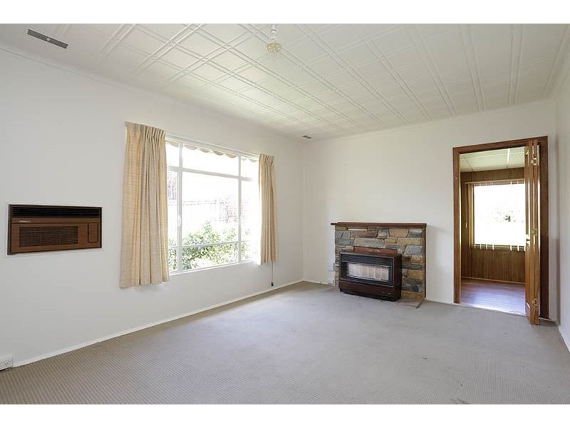 40 Railway Parade South, Chadstone VIC 3148