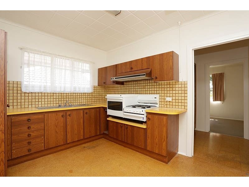 40 Railway Parade South, Chadstone VIC 3148