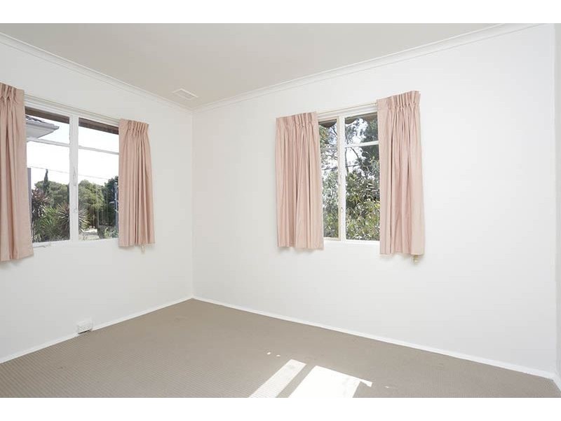 40 Railway Parade South, Chadstone VIC 3148