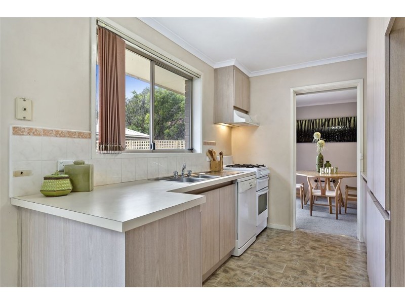 1/13 Meadow Crescent, Mount Waverley VIC 3149