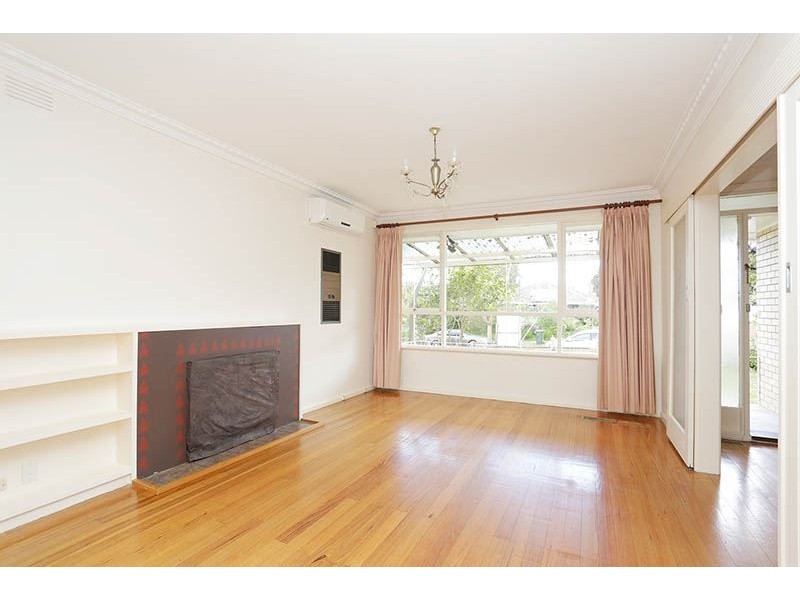 21 Delmore Crescent, Glen Waverley VIC 3150