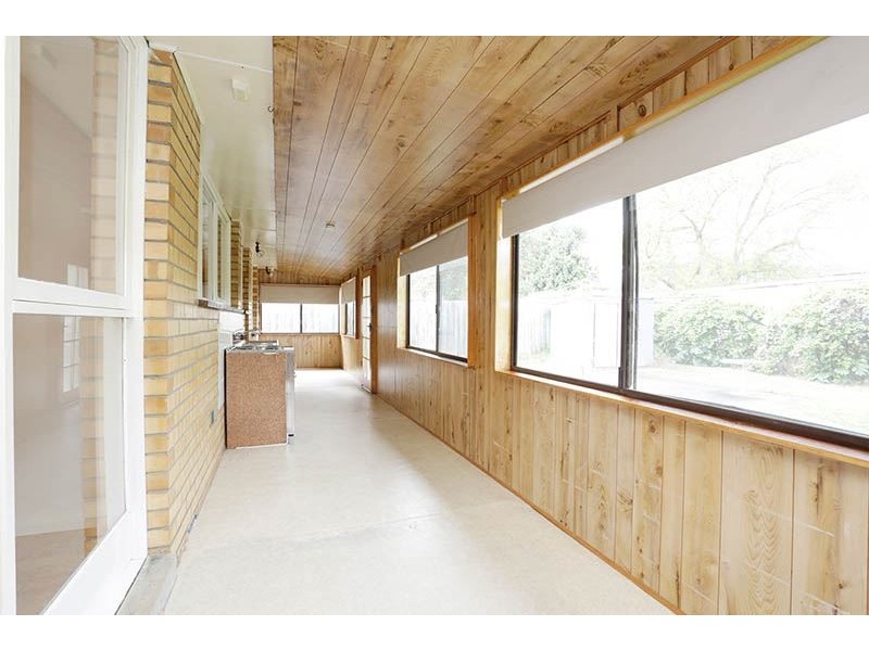 21 Delmore Crescent, Glen Waverley VIC 3150