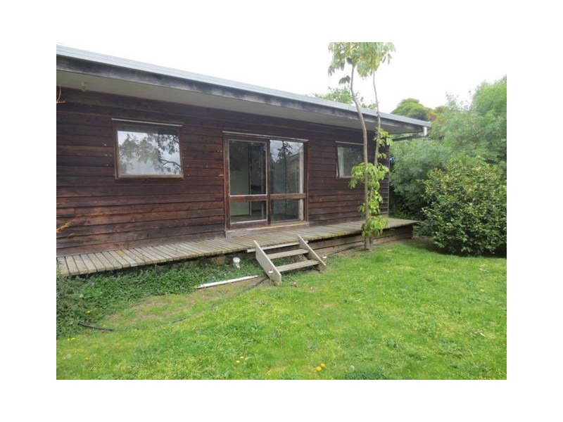 19B Longbourne Avenue, Notting Hill VIC 3168