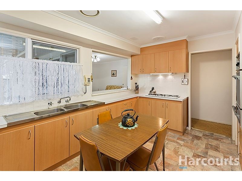 41 Lomond Drive, Glen Waverley VIC 3150