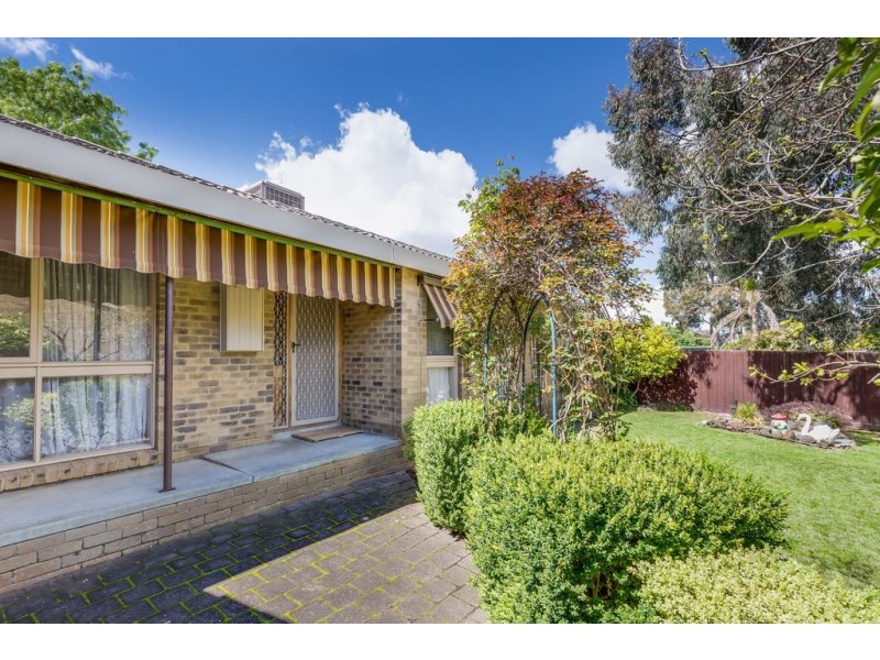 2/4 Bolan Street, Glen Waverley VIC 3150
