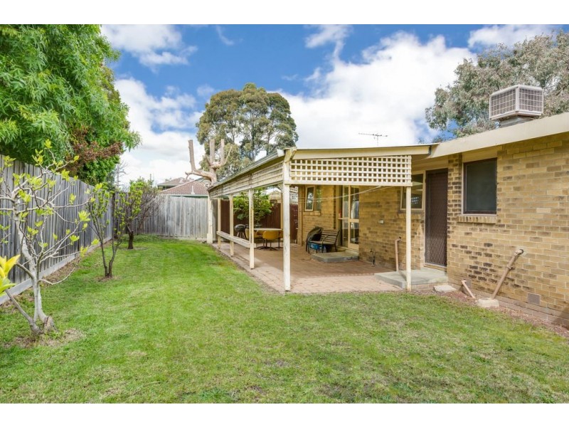 2/4 Bolan Street, Glen Waverley VIC 3150