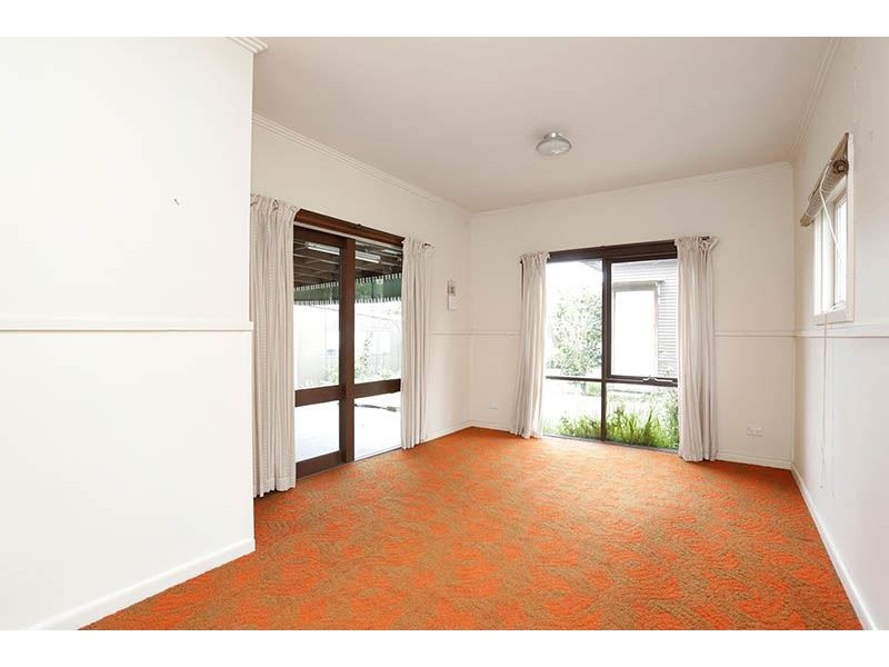 11 Ingram Avenue, Glen Waverley VIC 3150