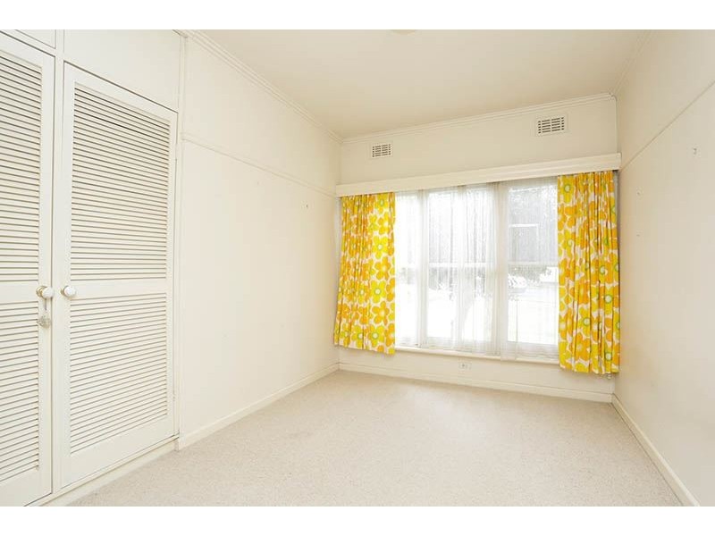 11 Ingram Avenue, Glen Waverley VIC 3150