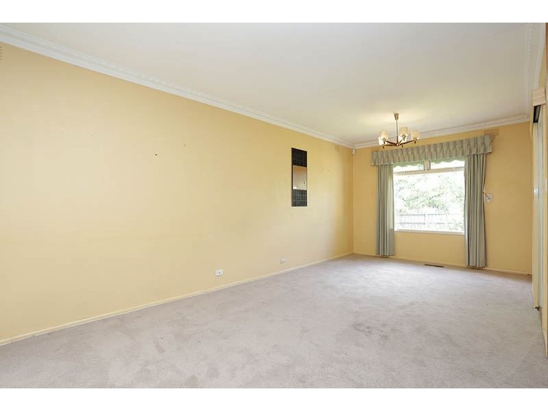 20 Kingswood Avenue, Mount Waverley VIC 3149