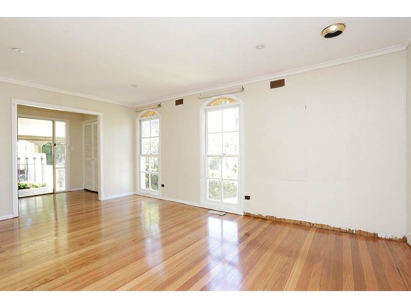 21 Aurisch Avenue, Glen Waverley VIC 3150