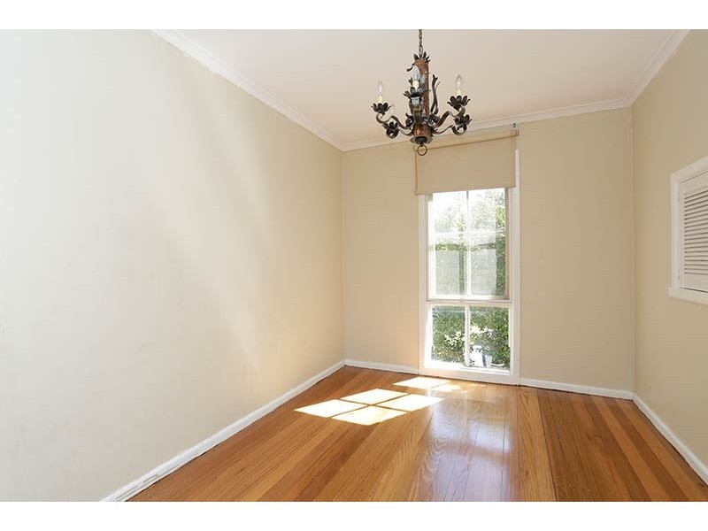 21 Aurisch Avenue, Glen Waverley VIC 3150