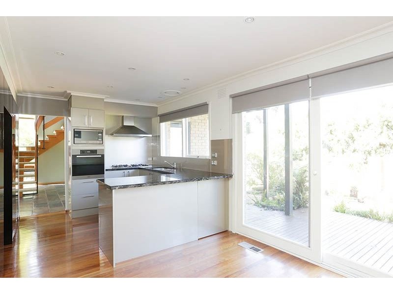 4 The Glade, Wheelers Hill VIC 3150