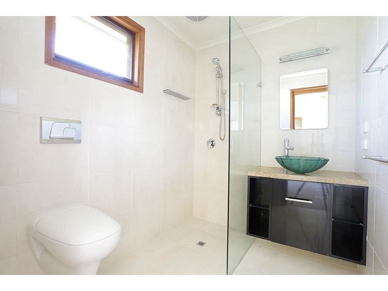 4 The Glade, Wheelers Hill VIC 3150