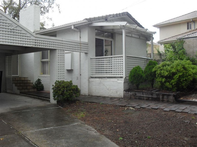 220 Gallaghers Road, Glen Waverley VIC 3150